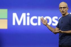 微软的新变革：从Lumia、Surface、HoloLens说起